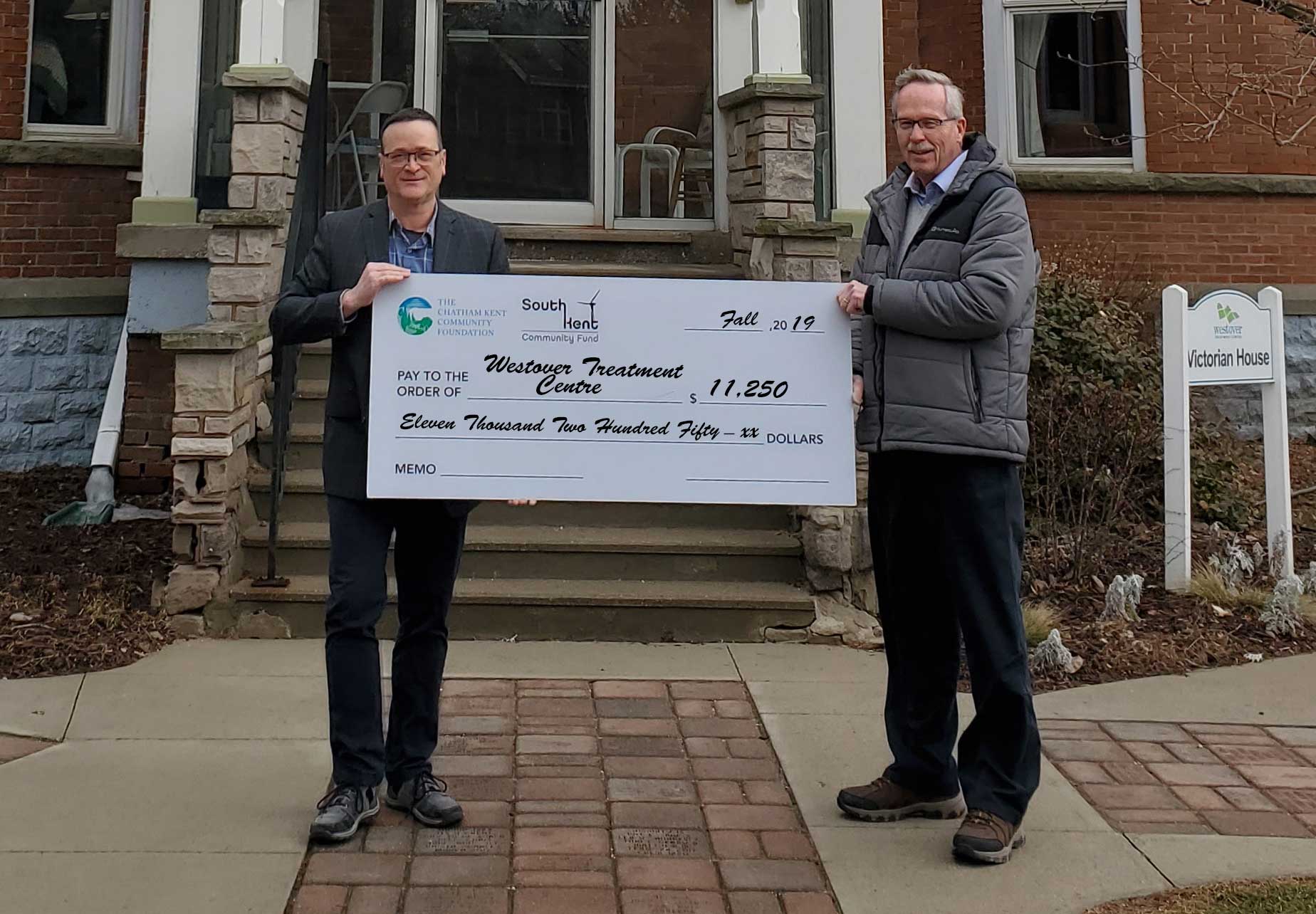 Westover-Treatment-Centre-CKCF-SKW-Big-Cheque